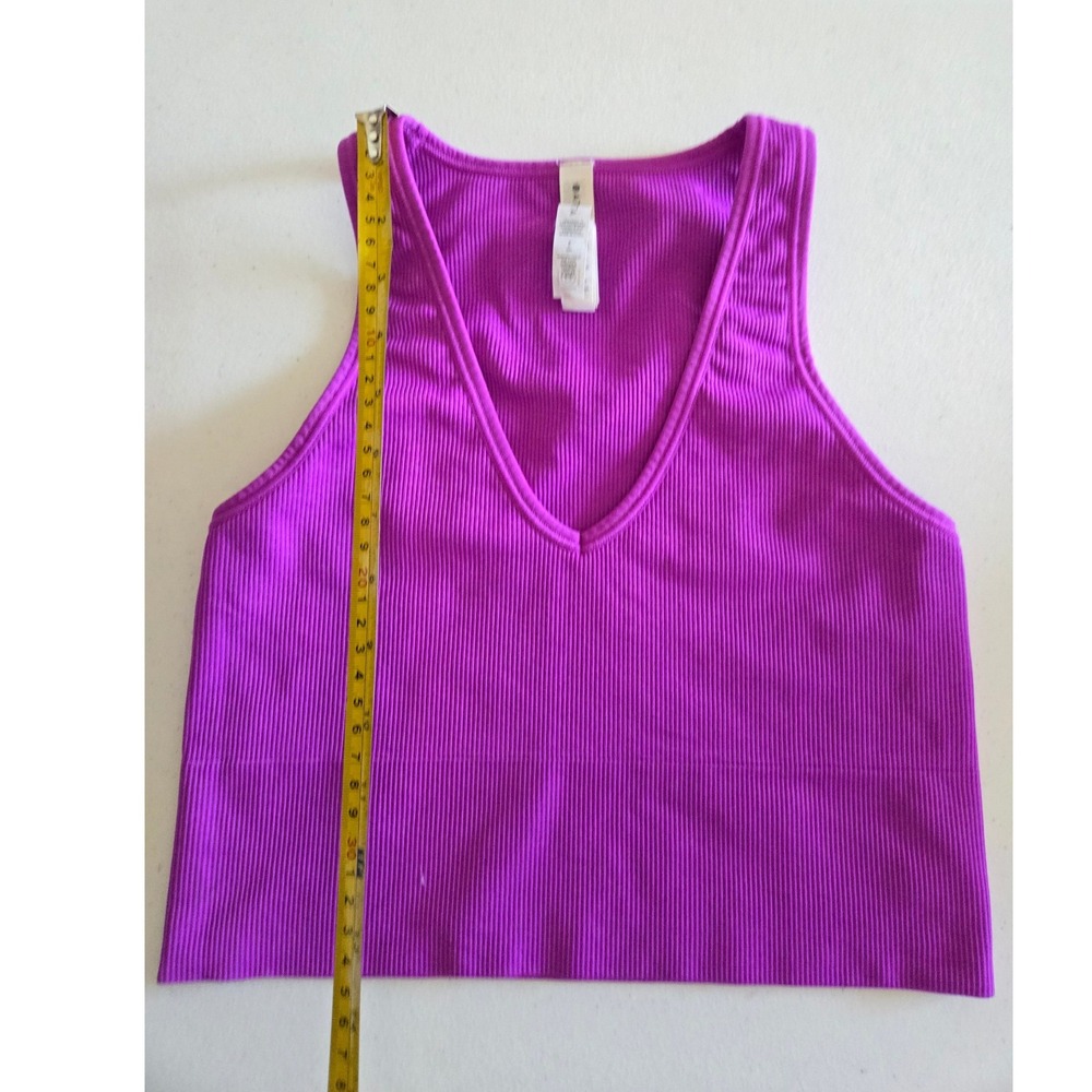 Athleta Aurora Crop Rib Tank Gem Purple V-Neck Seamless Yoga Top Womens Small - Picture 5 of 6